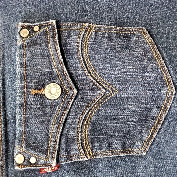 Levi's 505 straight leg jeans. Flap back pocket. Good‎ used condition. 36" 29". - Picture 7 of 10